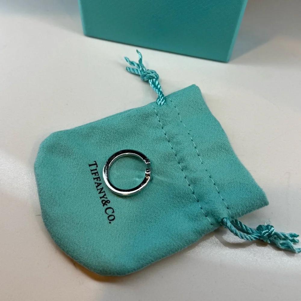 Tiffany T Square Ring in Sterling Silver - Picture 6 of 9